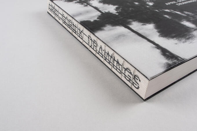 Steifbroschur als offene Fadenheftung Beispielbild