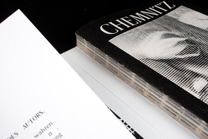 Schweizer Broschur als offene Fadenheftung mit Holmen Trend