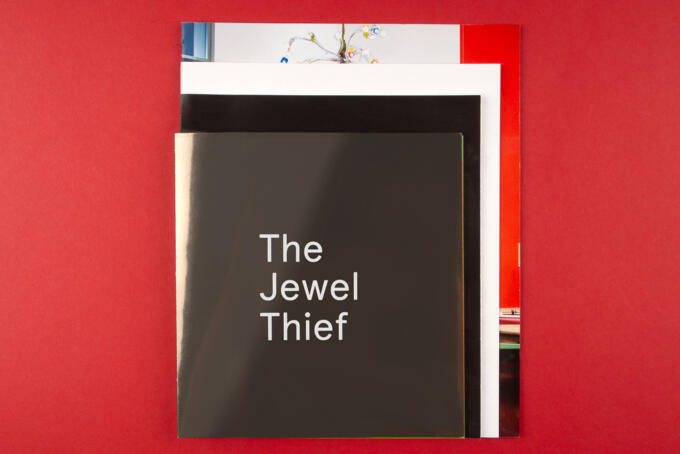 offene Fadenheftung als Schweizer Broschur